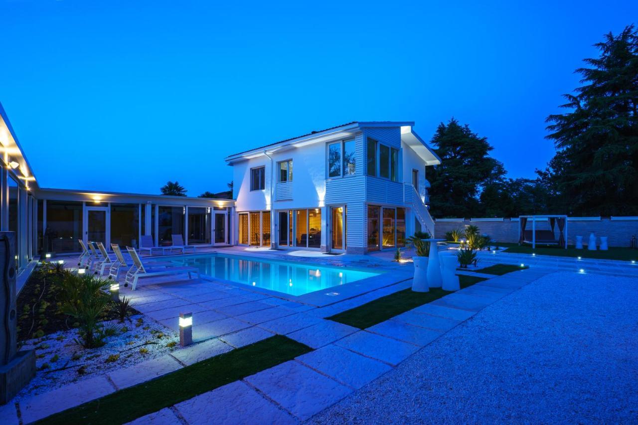 Villa Vittoria B&B - Wellness Terme di Miradolo Ngoại thất bức ảnh
